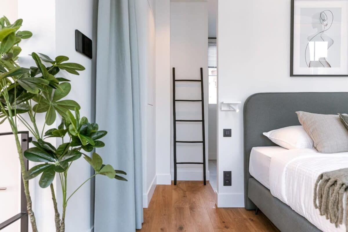 Huswell - Modern Apartment In The Centre Of Antwerpen Buitenkant foto